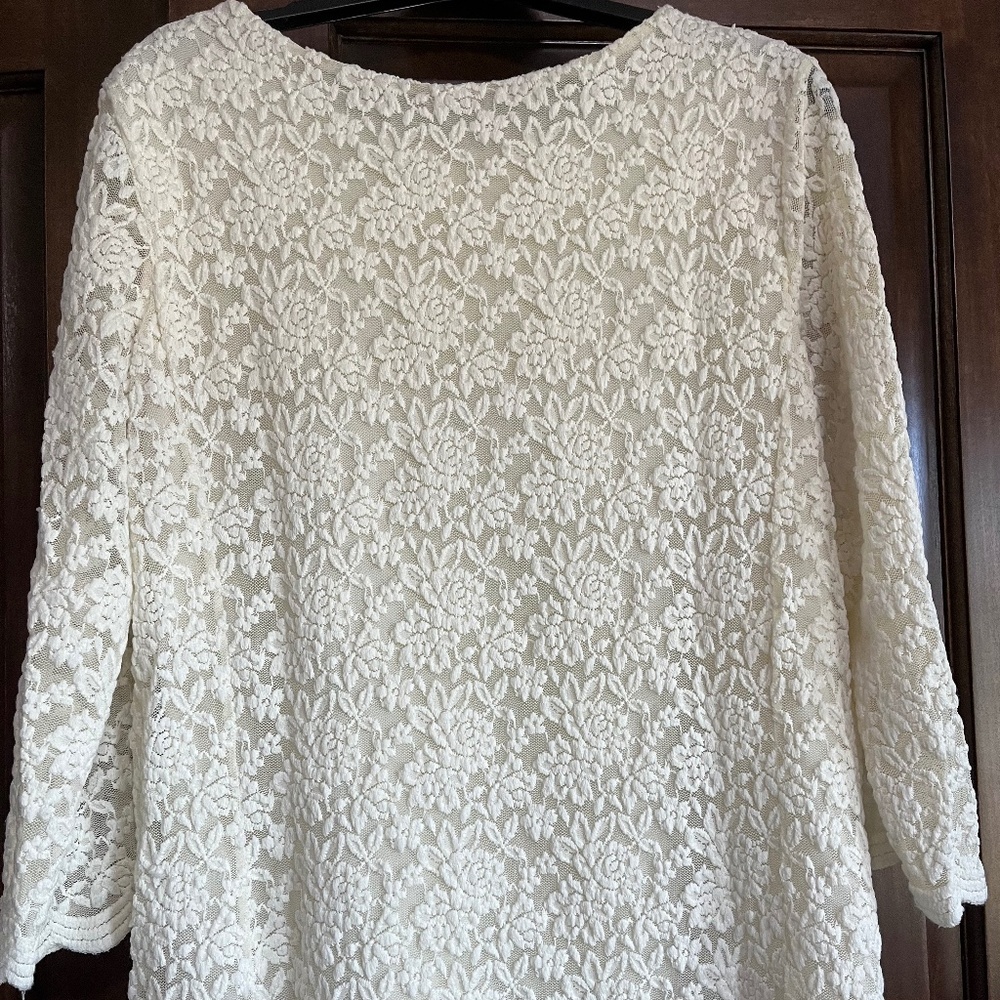 Ivory Coldwater Creek lace top Sz. M (10-12)